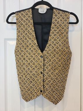 Dalin Women's Gold Patterned Embellished Vest